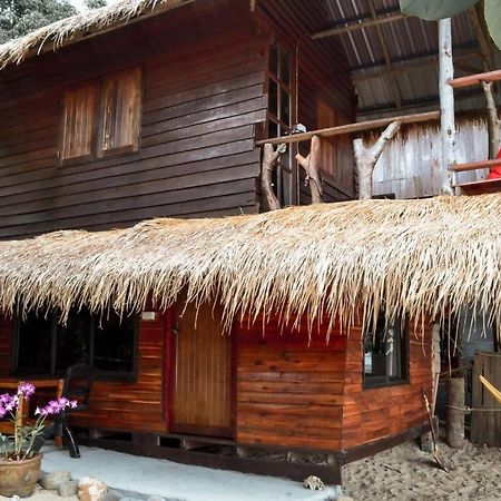 Sea Paradise Hotel Ban Khlong Kloi Екстериор снимка