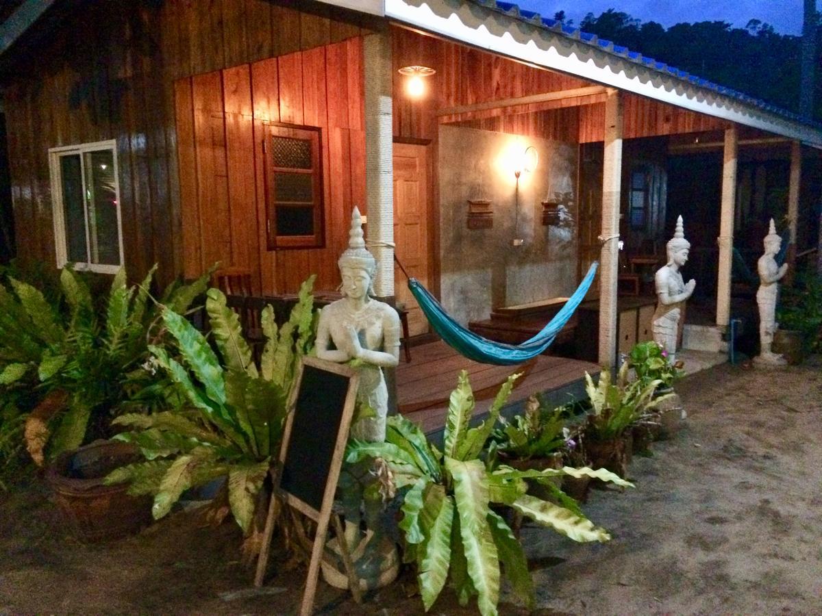 Sea Paradise Hotel Ban Khlong Kloi Екстериор снимка